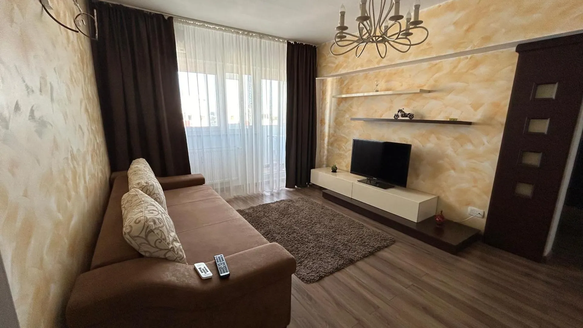 Luxury & Cosy - Infinit Apartments 부쿠레슈티