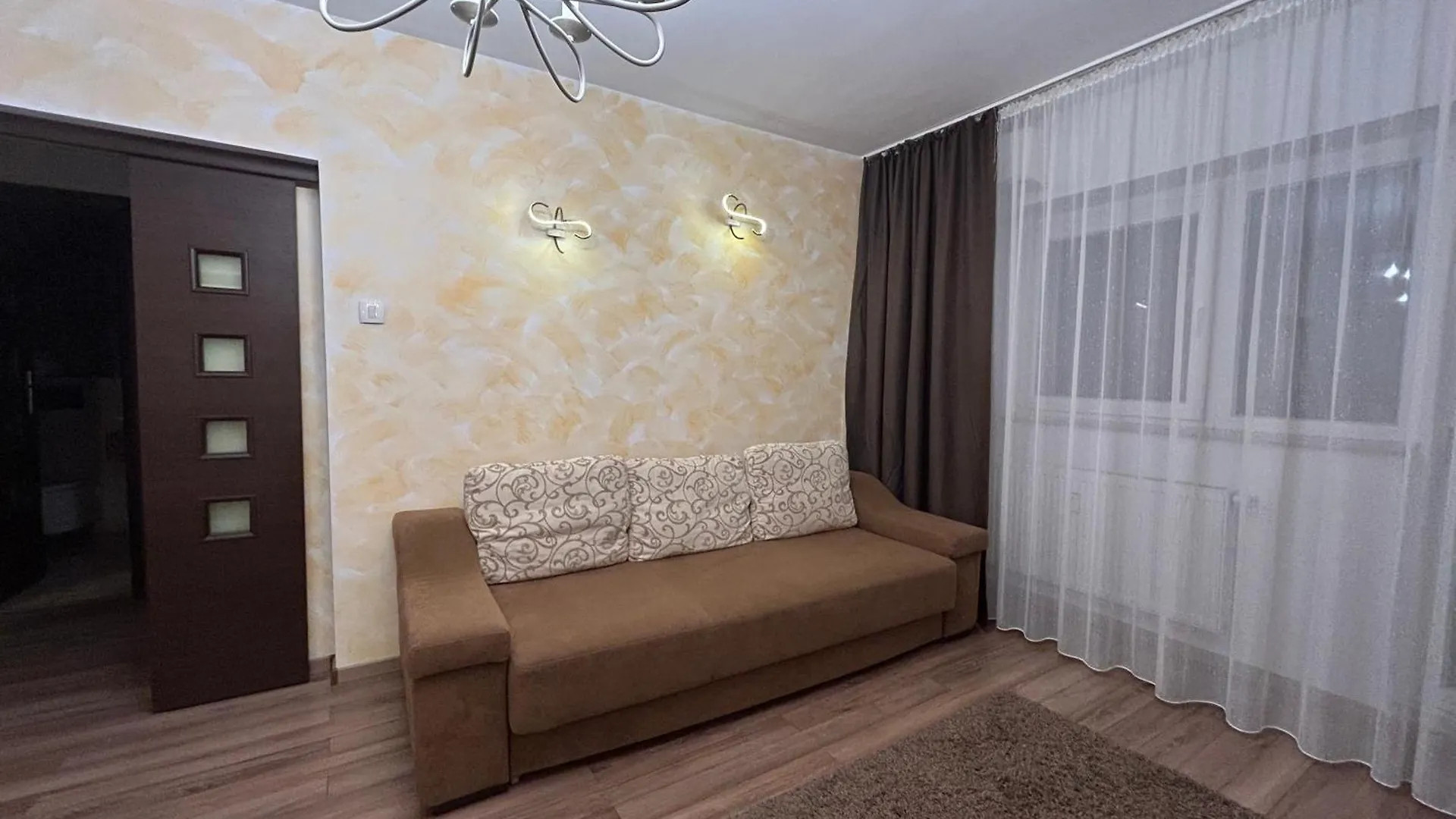 Luxury & Cosy - Infinit Apartments 부쿠레슈티