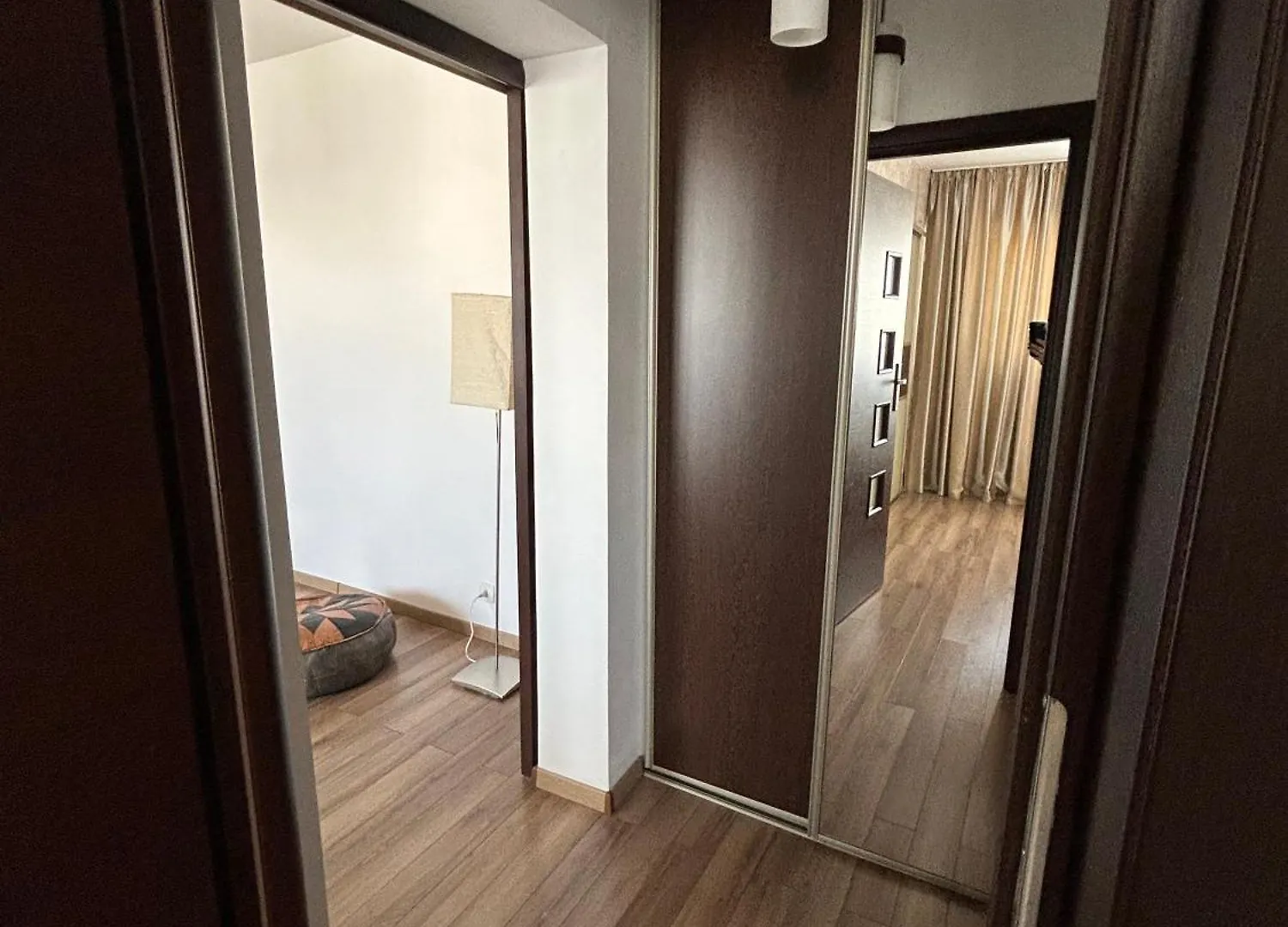 Luxury & Cosy - Infinit Apartments Bucarest 0*,