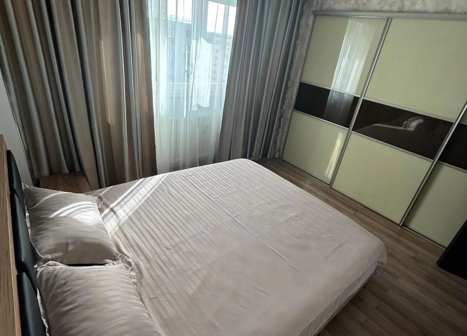 Luxury & Cosy - Infinit Apartments Bucarest